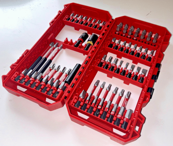 Milwaukee SHOCKWAVE Impact Duty Alloy Steel Screw Driver Bit Set  (70-Piece)