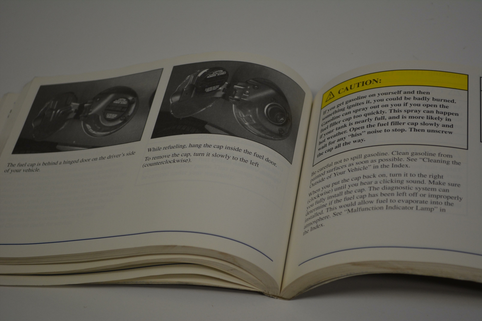 1999 Geo Metro Owners Manual Book Guide - Image 3