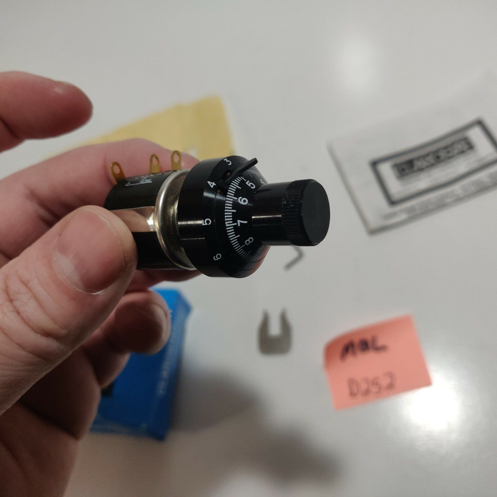 NEW CLAROSTAT P49002 electric switch - Image 2