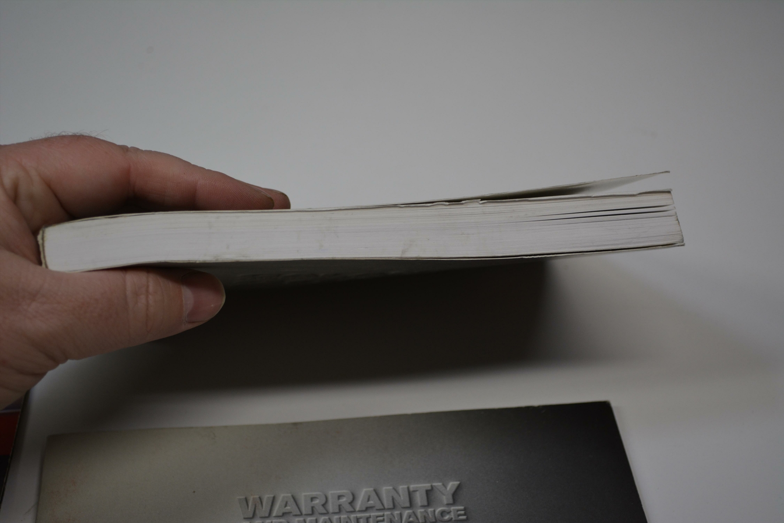 2003 Mitsubishi Galant Owners Manual Book Guide - Image 4